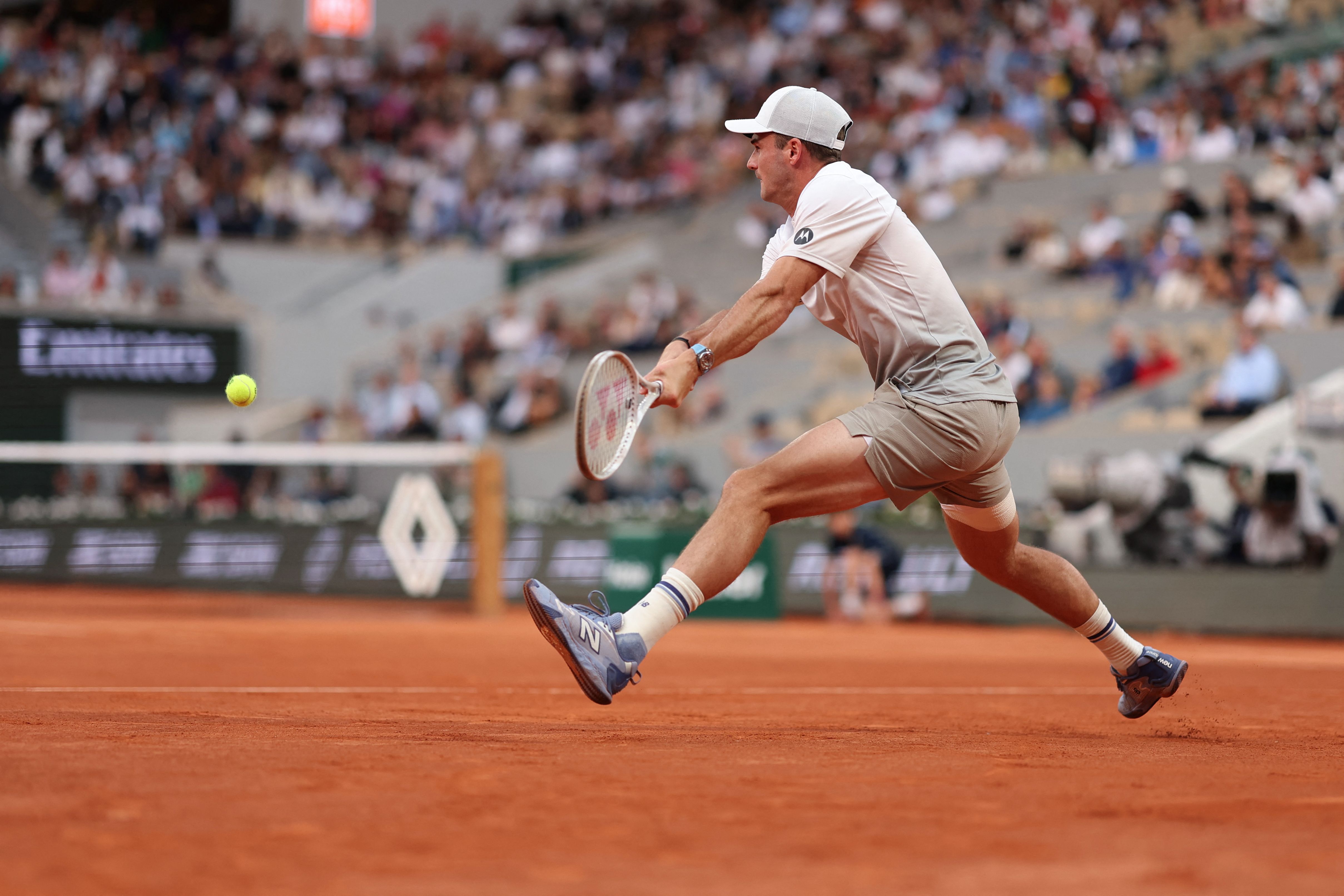 意大利网球队血洗德国网球队，阿尔卡拉斯制霸全场