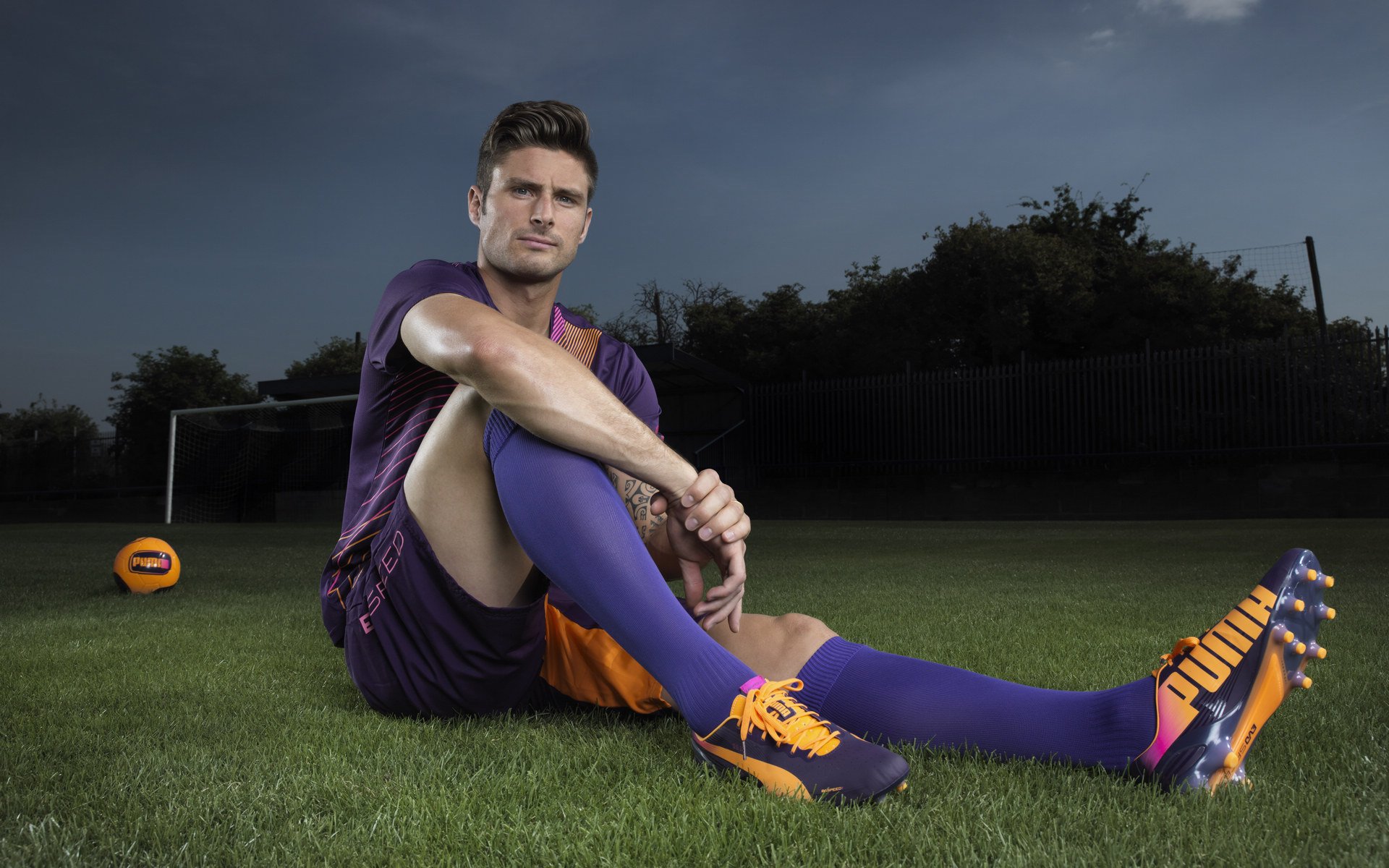 黄喜灿世界杯舞台独舞!雷恩力克佛罗伦萨一战,韩国尖刀宣告新时代来临