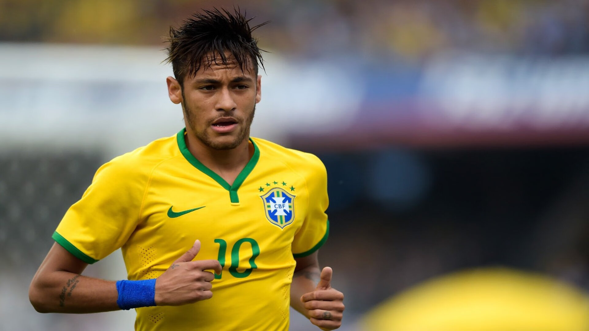 开云体育官方网站-欧冠淘汰赛之夜，当浓眉式统治力在绿茵场上演攻防两端的绝对掌控