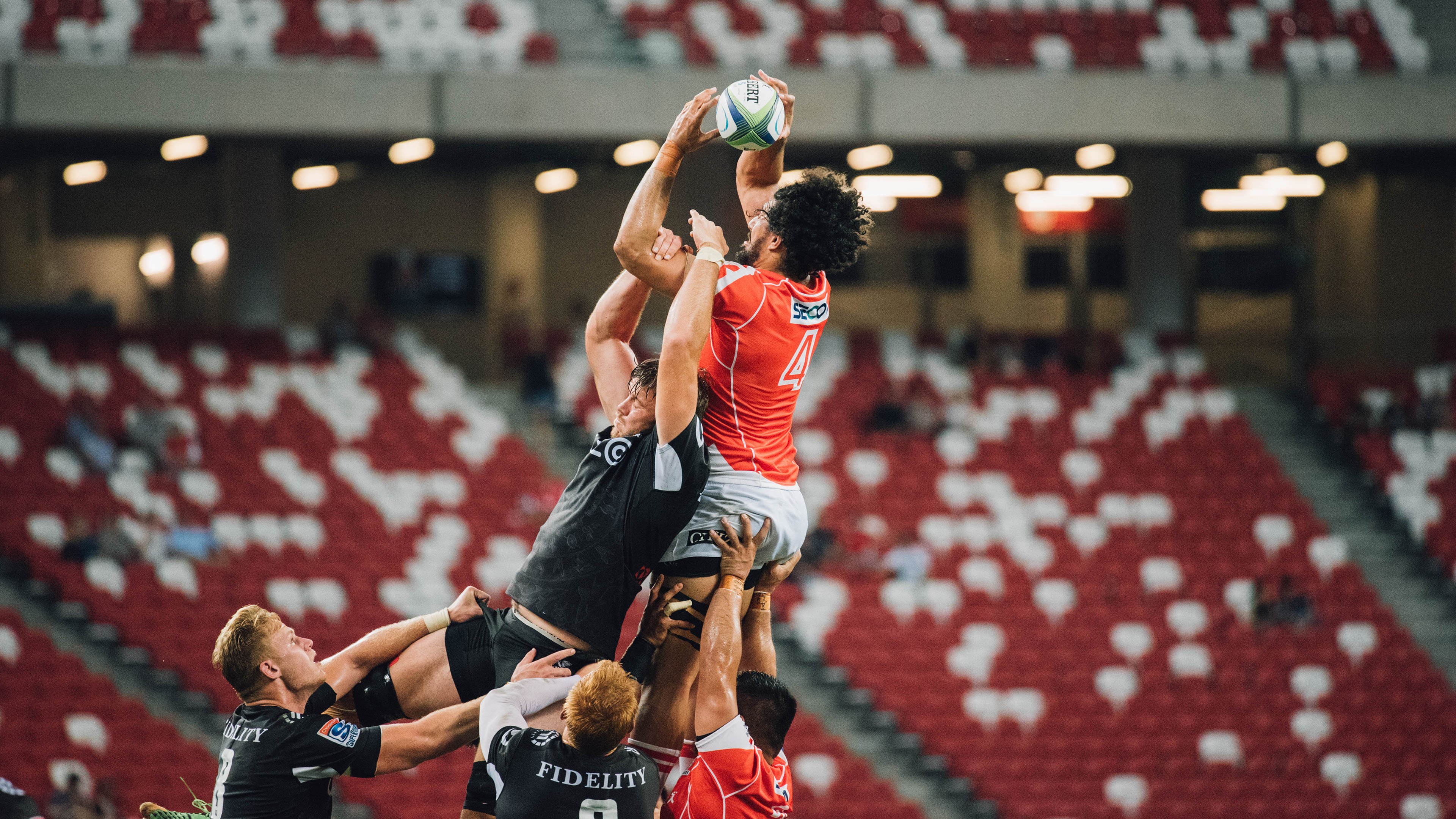 极速与热血的交响，F1新季启航夜，黄潜铁蹄踏碎巴黎星辰